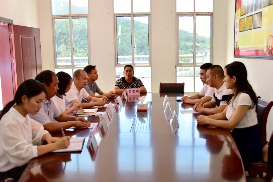 陳利匯報.JPG